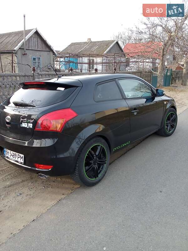 Kia Ceed (2010)