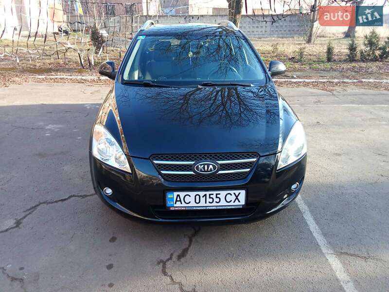 Kia Ceed (2008)