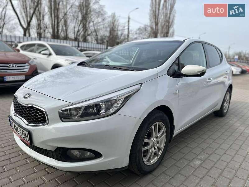 Kia Ceed (2013)