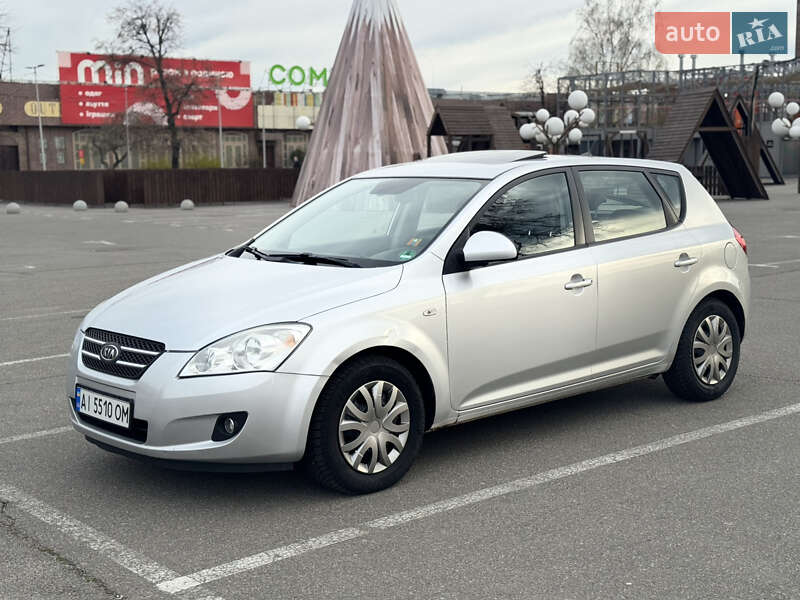 Kia Ceed (2007)