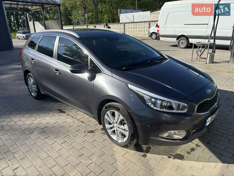 Kia Ceed (2013)