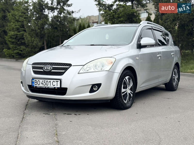 Kia Ceed (2008)