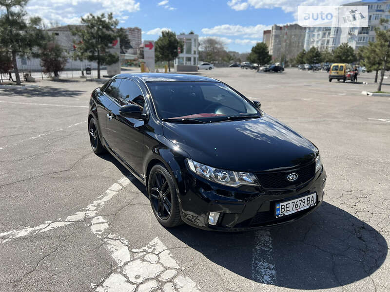 Kia Cerato koup (2011)