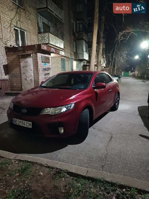 Kia Cerato koup (2011)