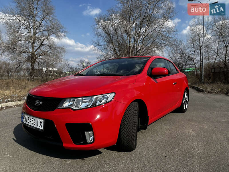 Kia Cerato koup (2011)