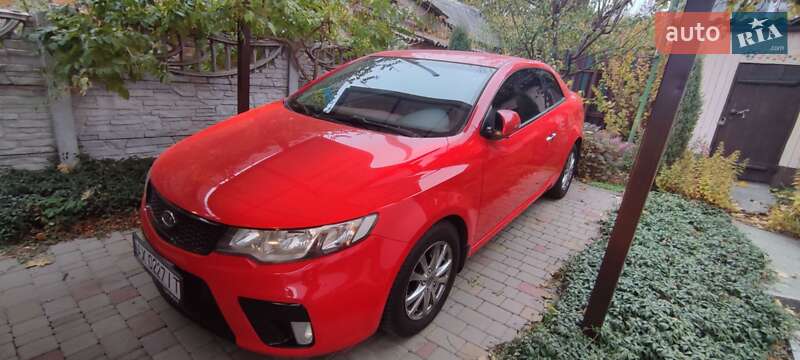 Kia Cerato koup (2011)