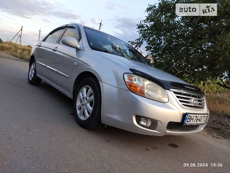 Kia Cerato (2007)