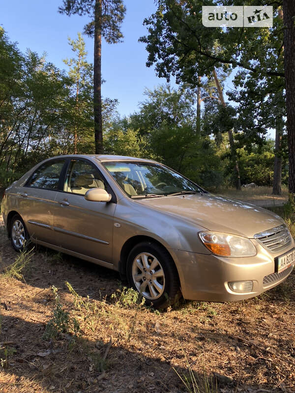Kia Cerato (2007)