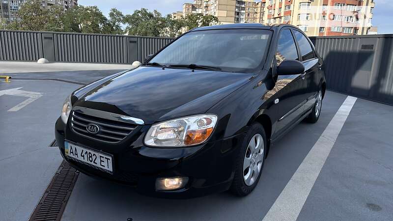 Kia Cerato (2007)