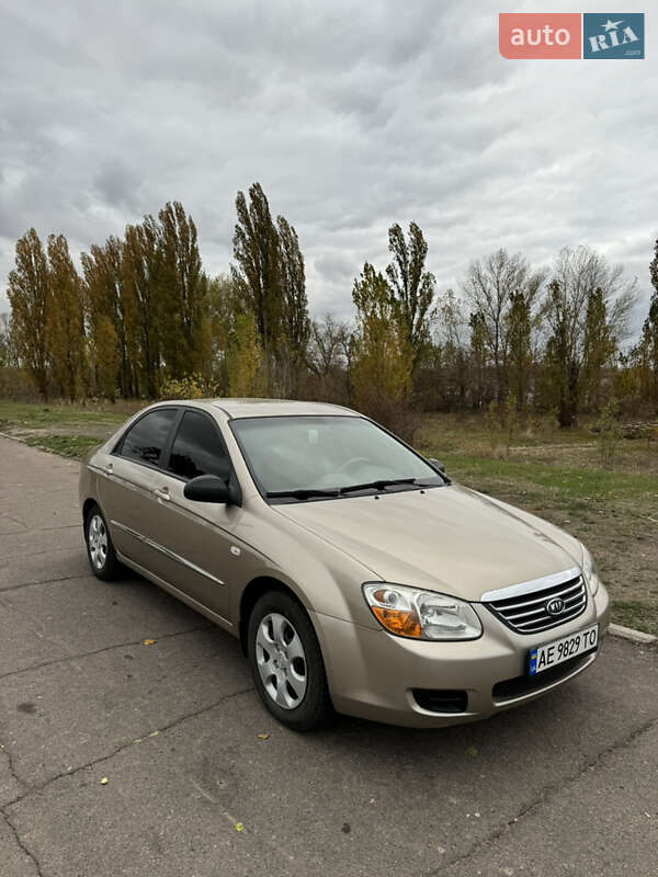 Kia Cerato (2007)