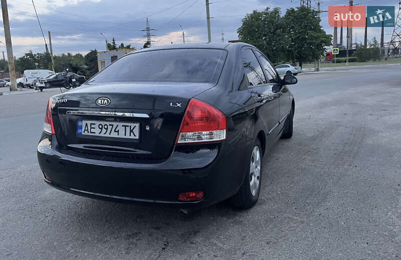 Kia Cerato (2007)