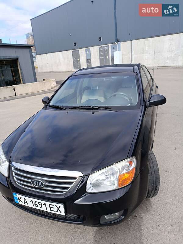 Kia Cerato (2008)