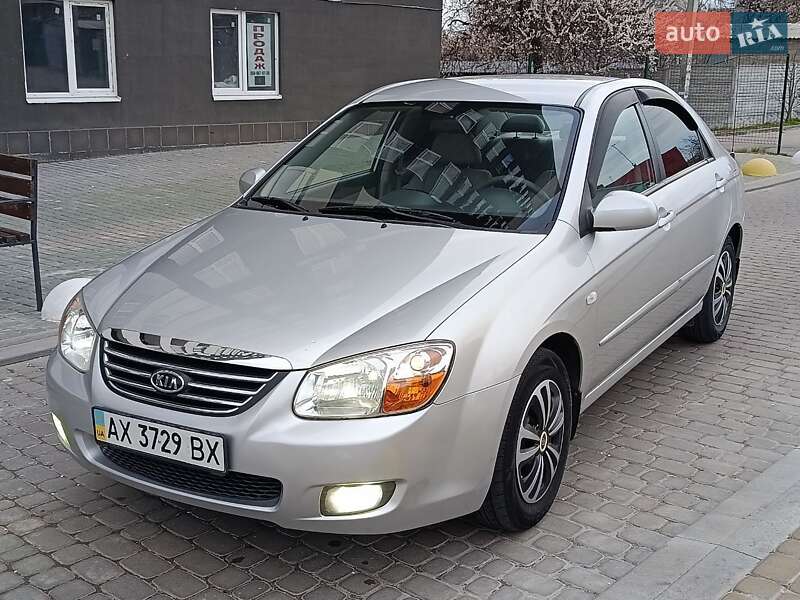 Kia Cerato (2008)