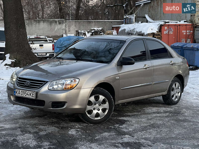 Kia Cerato (2008)
