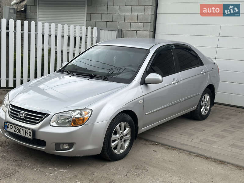 Kia Cerato (2007)