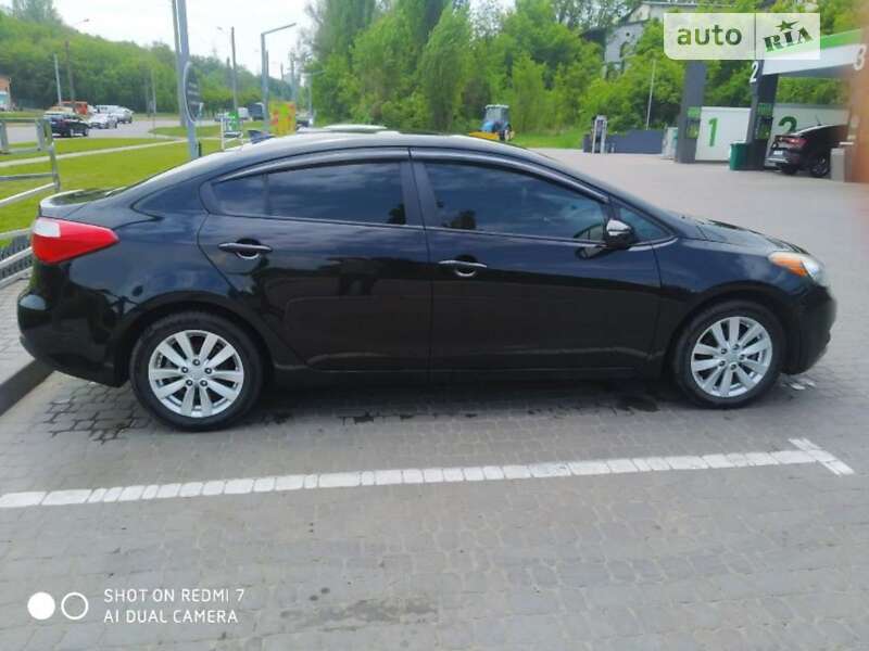 Kia Forte (2015)