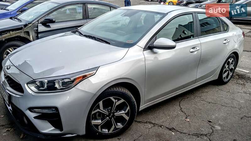 Kia Forte (2019)