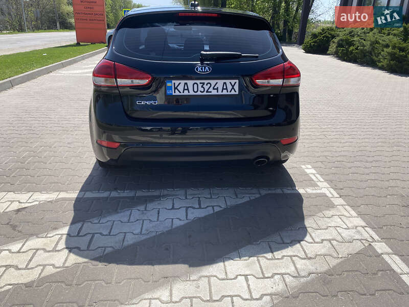Kia Forte (2016)