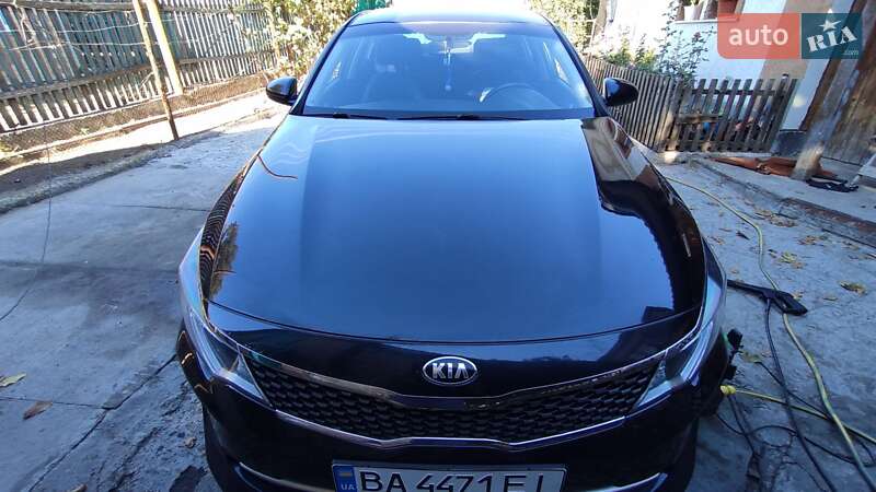 Kia K5 (2016)