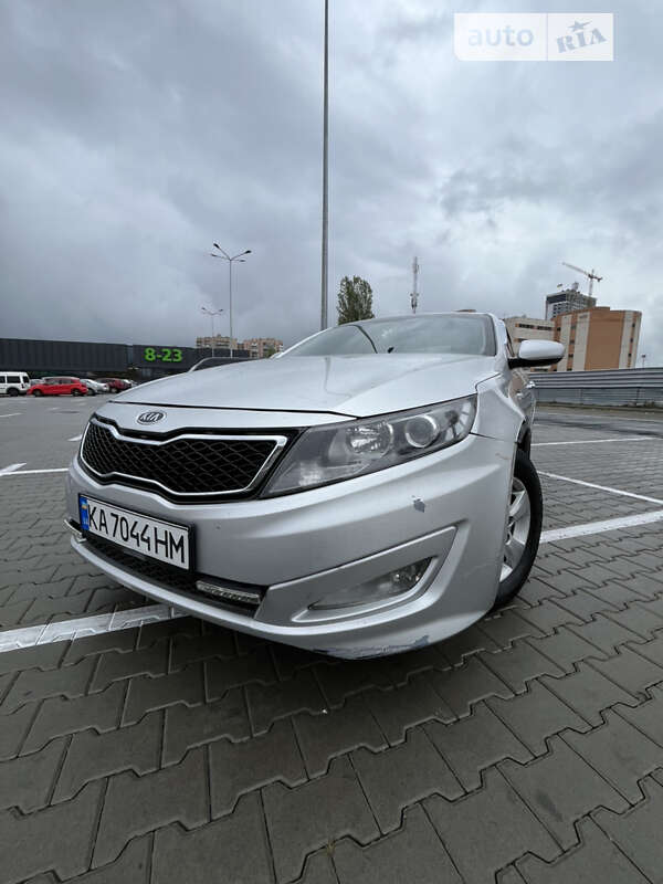 Kia K5 (2011)