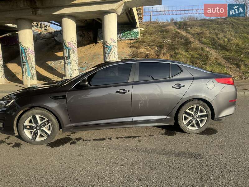 Kia K5 (2015)