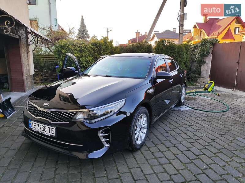 Kia K5 (2015)