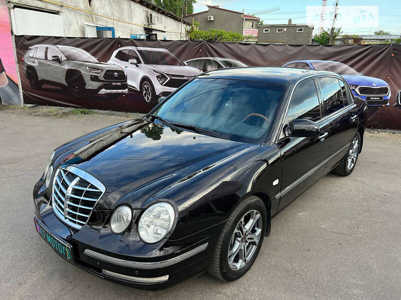 Kia Opirus (2006)