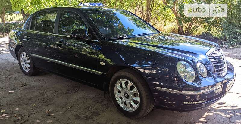 Kia Opirus (2006)
