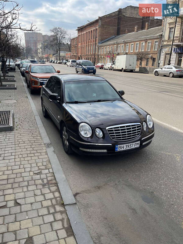 Kia Opirus (2007)