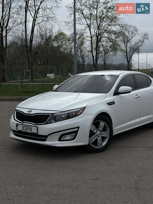 Kia Optima (2015)