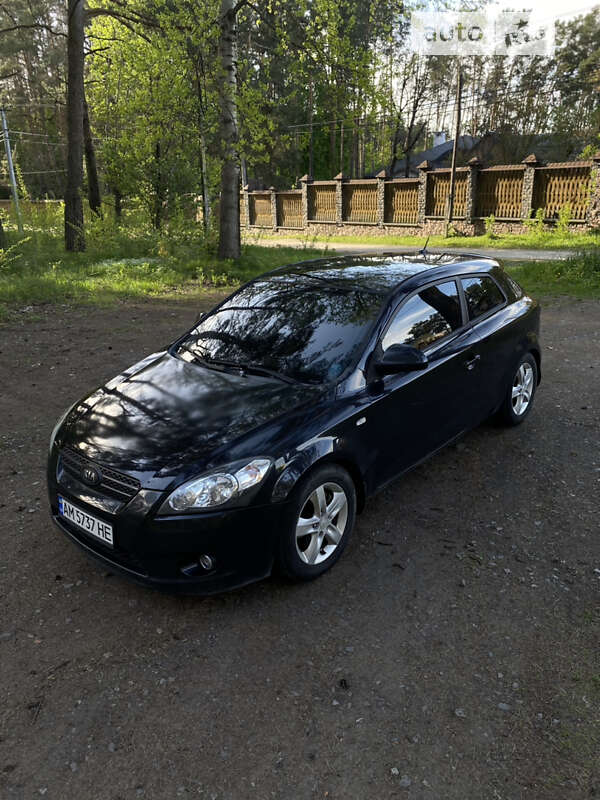 Kia Proceed (2008)