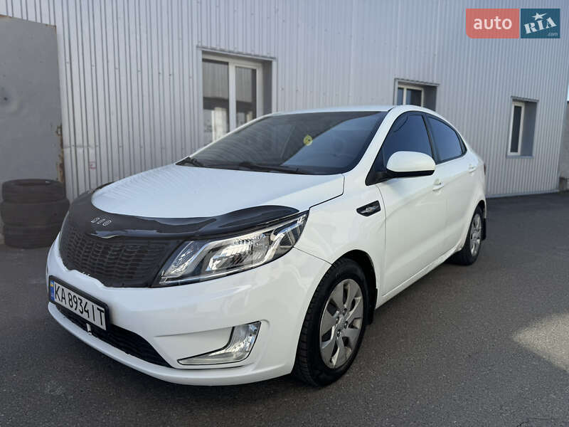 Kia Rio (2012)