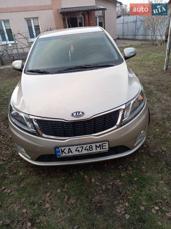 Kia Rio (2012)