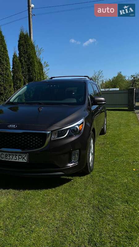 Kia Sedona (2016)