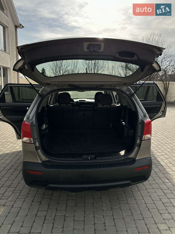 Kia Sorento (2011)