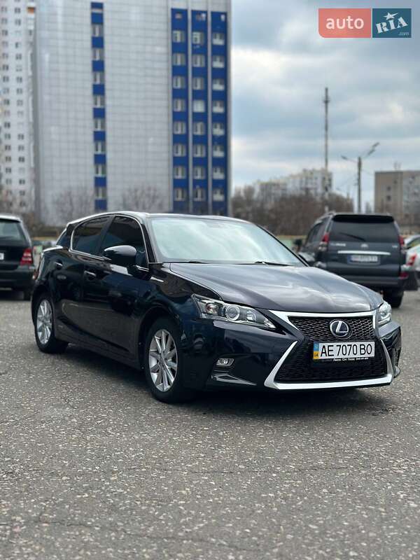 Lexus Ct (2011)