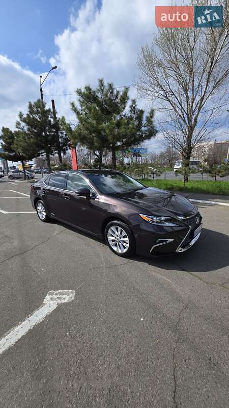 Lexus Es (2013)