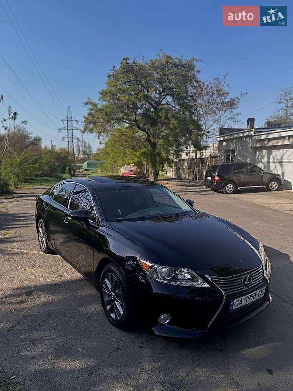 Lexus Es (2013)