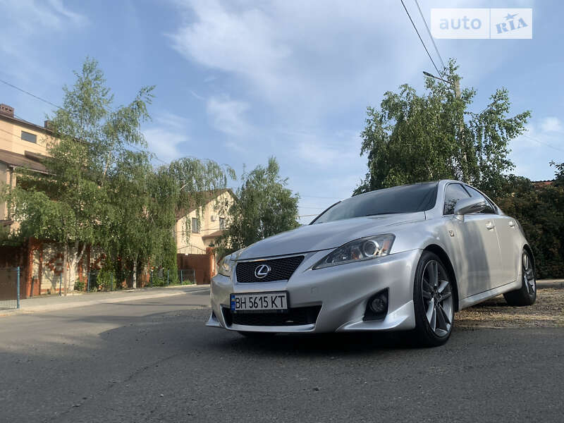 Lexus Is (2012)