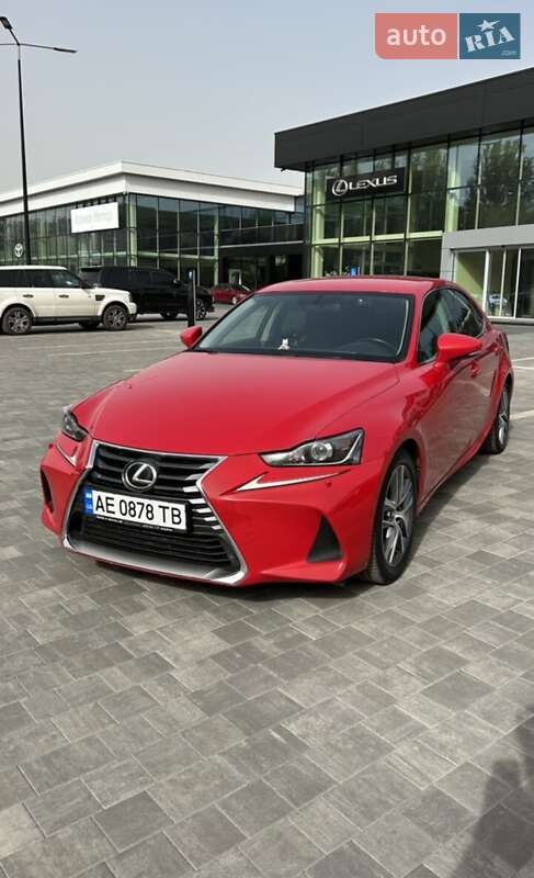 Lexus Is 200t (2017)