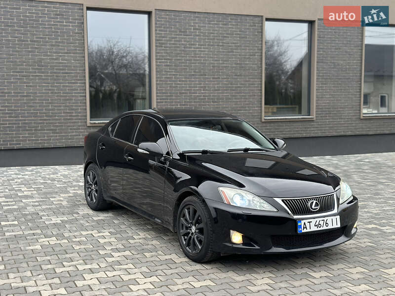Lexus Is (2010)
