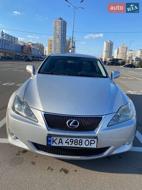 Lexus Is (2006)