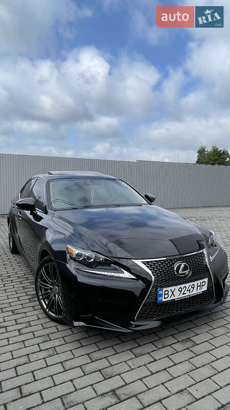 Lexus Is (2014)