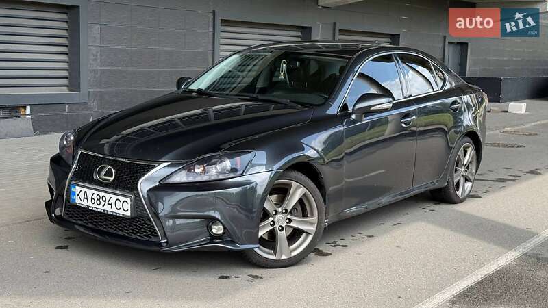 Lexus Is (2011)