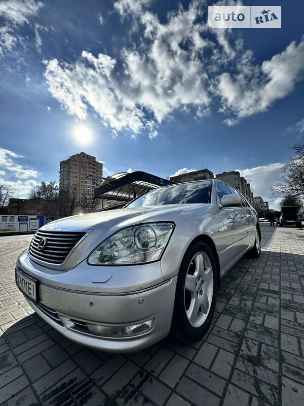 Lexus Ls (2005)