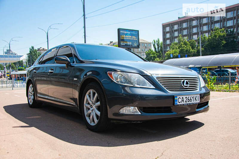 Lexus Ls 460 (2007)