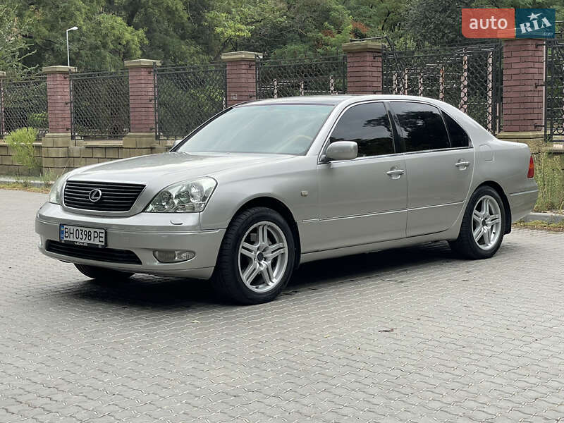 Lexus Ls (2000)