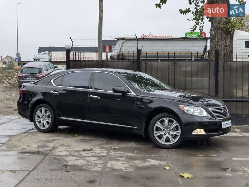 Lexus Ls (2008)