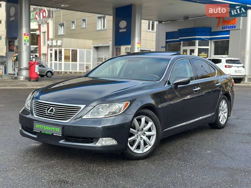 Lexus Ls (2008)