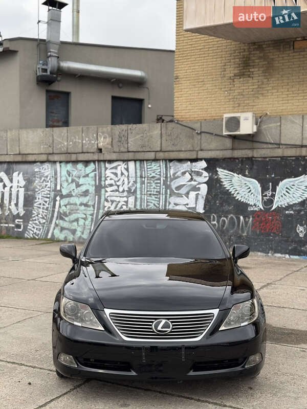 Lexus Ls (2007)